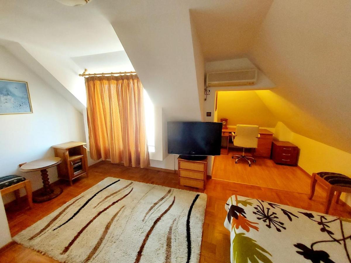 Comfort Flat Burgas Exterior photo